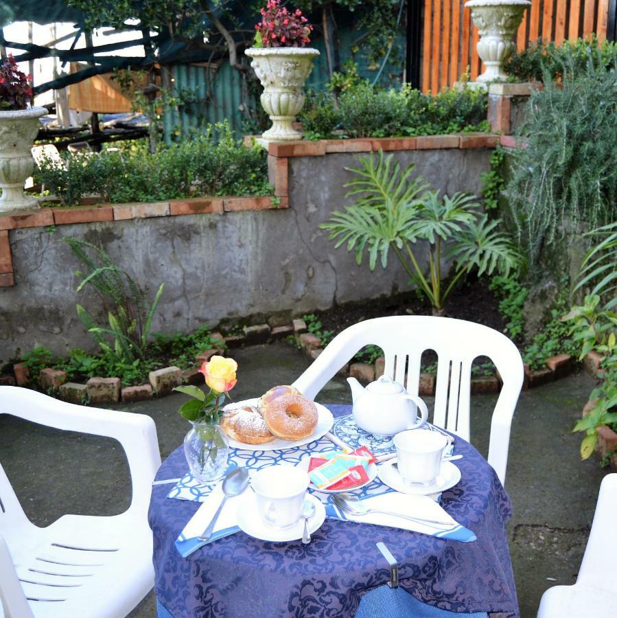 Apartamento Il Viale Massa Lubrense Exterior foto