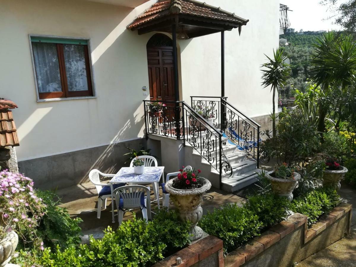 Apartamento Il Viale Massa Lubrense Exterior foto