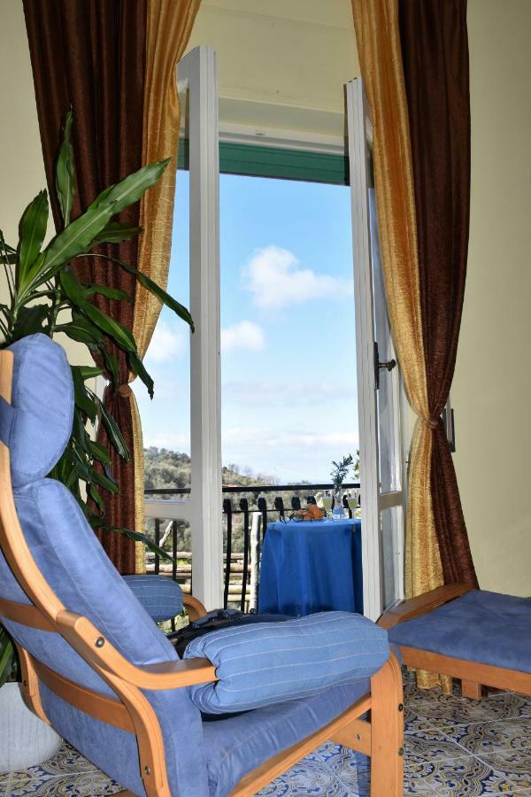 Apartamento Il Viale Massa Lubrense Exterior foto