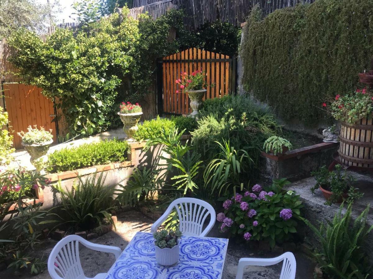 Apartamento Il Viale Massa Lubrense Exterior foto